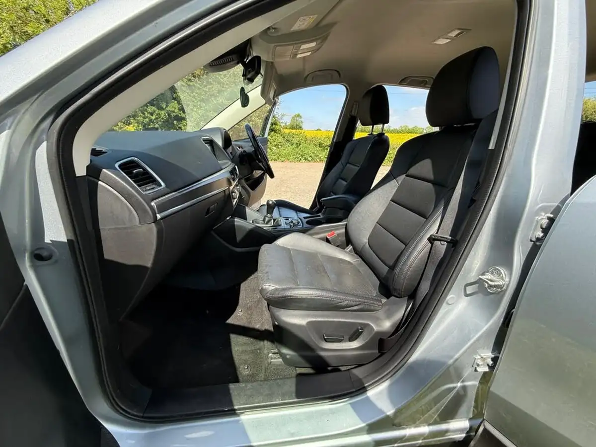 2015-mazda-cx-5-22td-sport-nav-175ps-awd-big-9