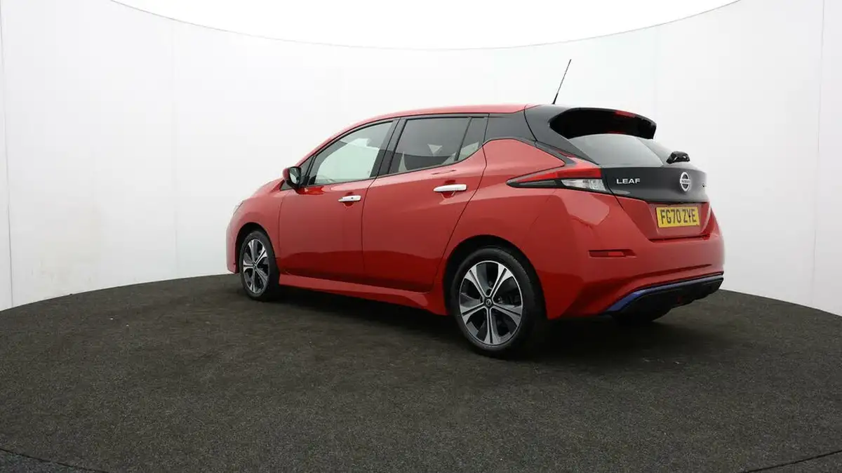 2020-nissan-leaf-e-n-connecta-big-78