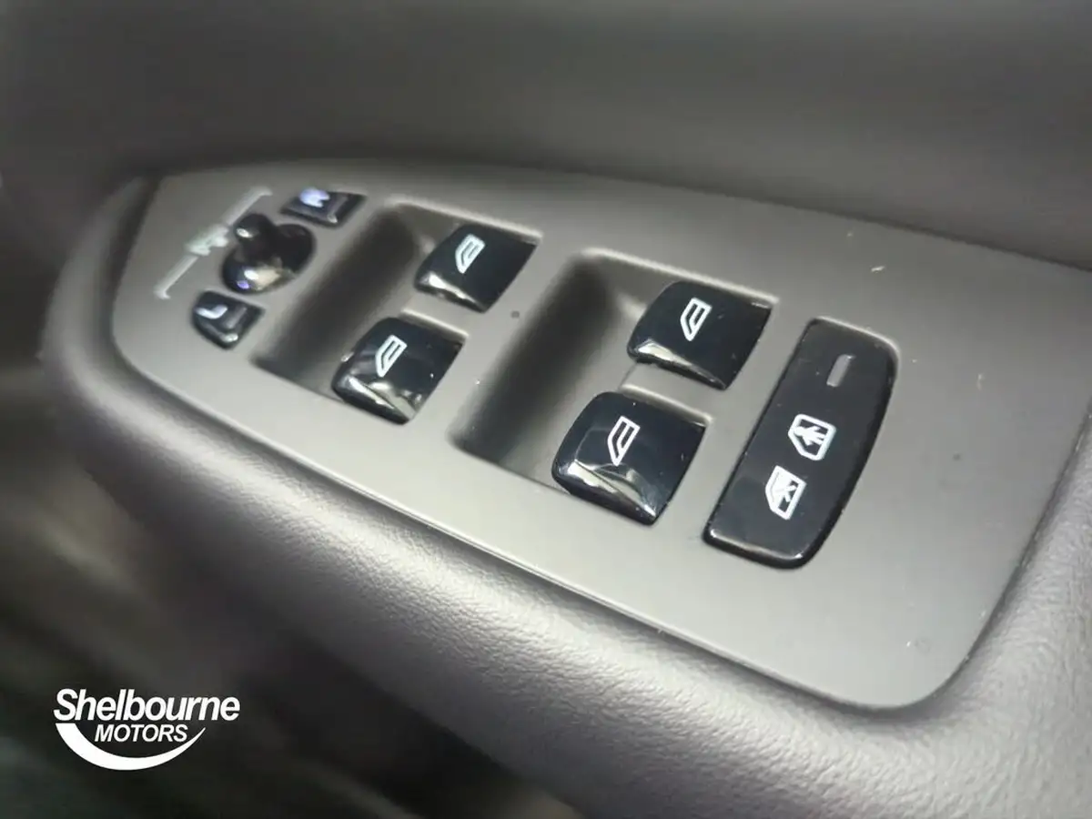 2023-volvo-xc90-20-t8-plus-big-15