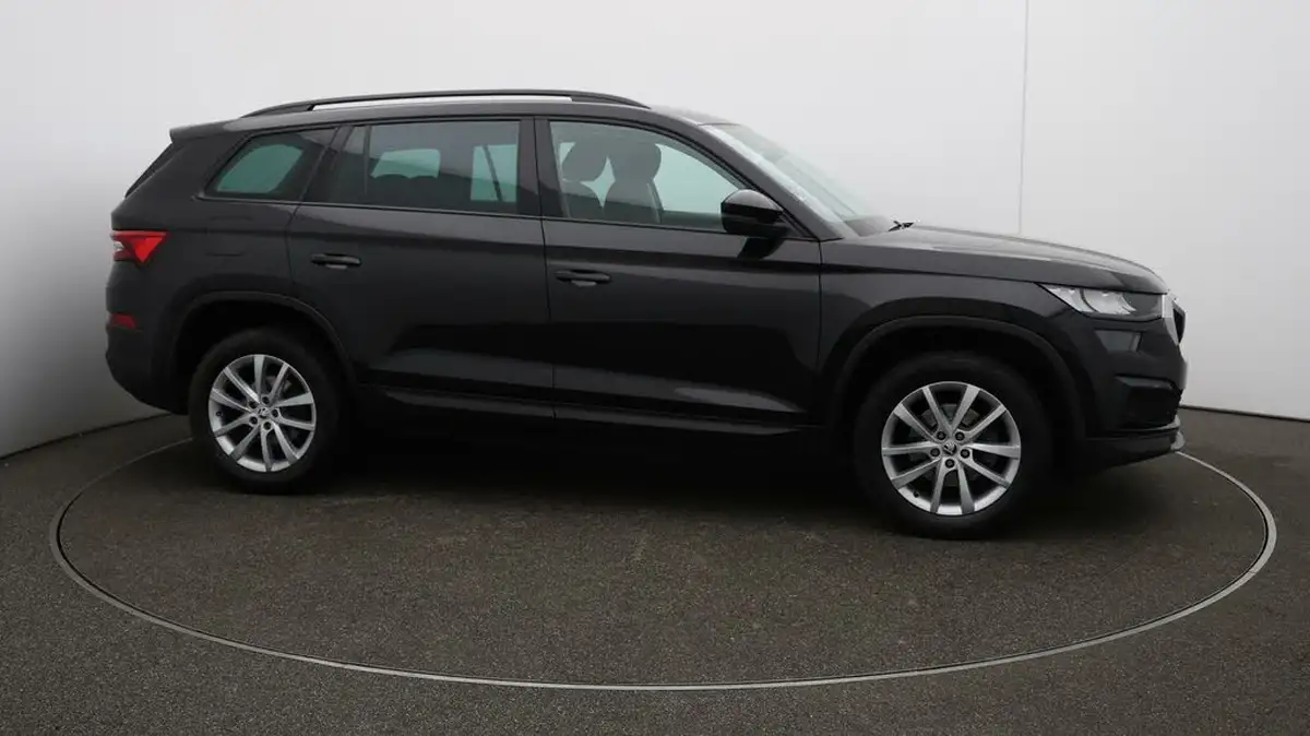 2021-skoda-kodiaq-15-tsi-se-5-dsg-big-46