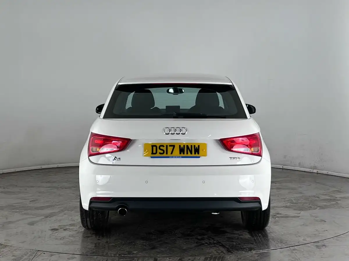 2017-audi-a1-10-tfsi-sport-hatchback-3d-s-tronic-big-8