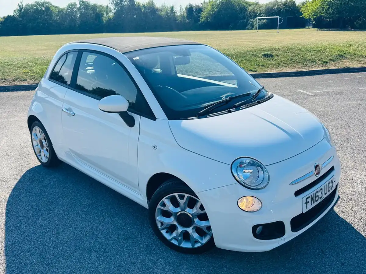 2013-fiat-500c-09-s-big-3