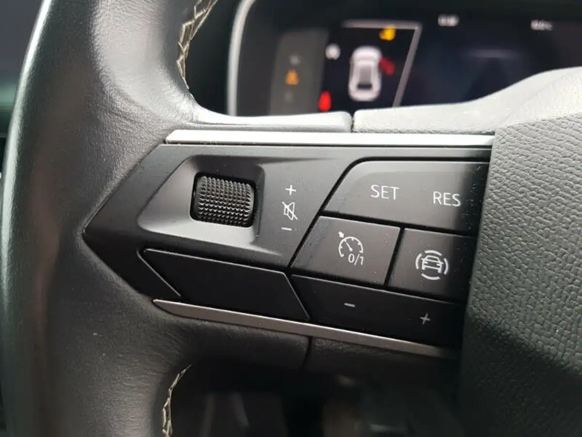 2021-seat-leon-10-tsi-evo-se-dynamic-hatchback-big-15