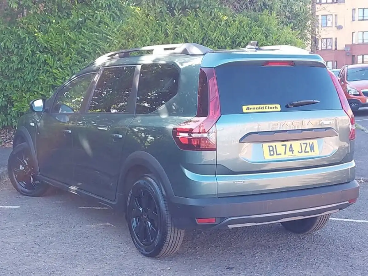 2024-dacia-jogger-16-tce-extreme-big-1