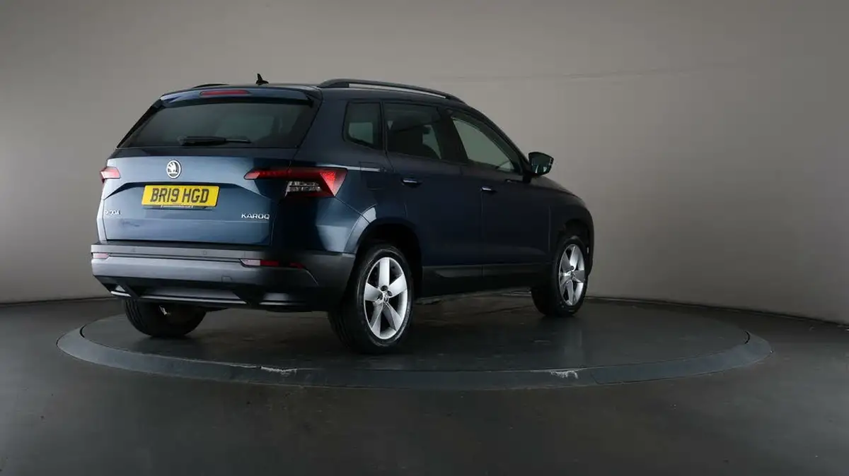 2019-skoda-karoq-16tdi-se-big-68