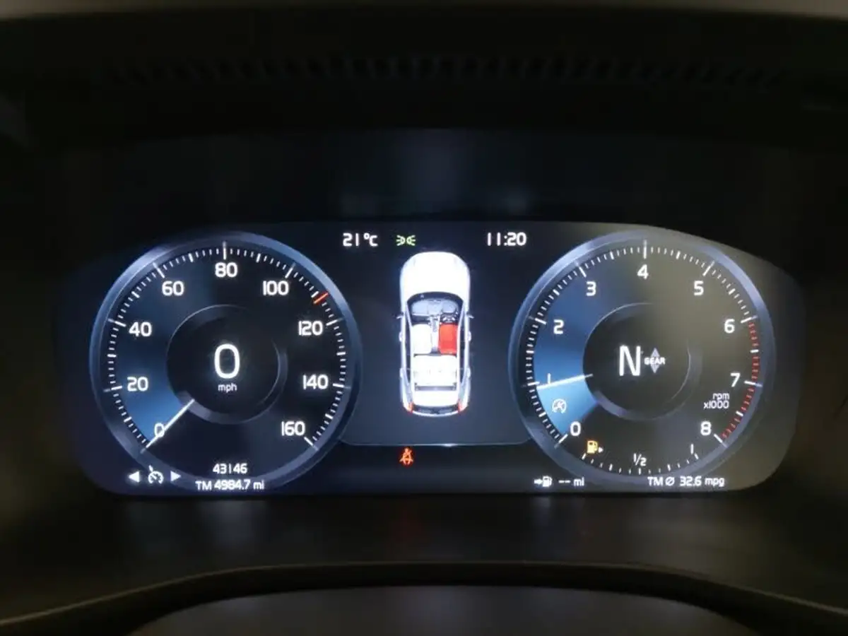 2020-volvo-xc40-15-t3-r-design-big-10