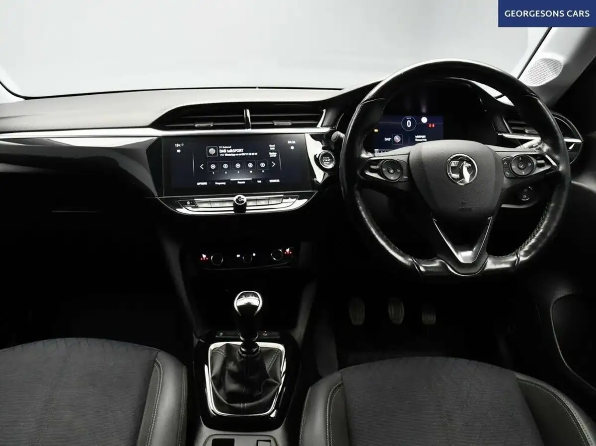2020-vauxhall-corsa-12-turbo-elite-nav-premium-big-11