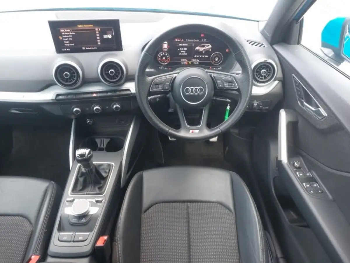 2022-audi-q2-15-35-tfsi-s-line-big-6