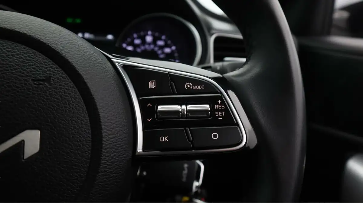 2022-kia-xceed-10-t-gdi-2-big-25
