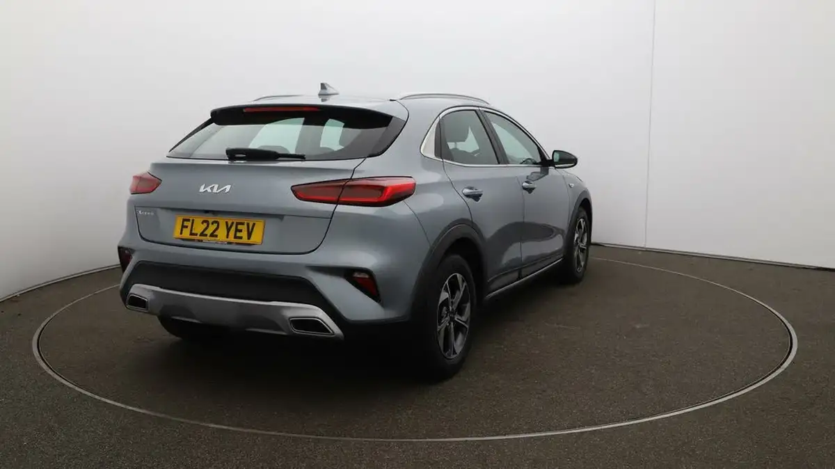 2022-kia-xceed-10-t-gdi-2-big-53