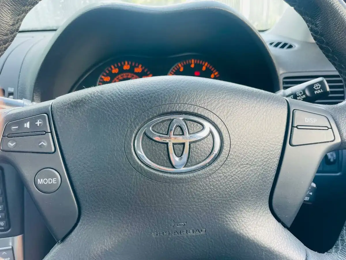 2007-toyota-avensis-20-t-spirit-hatchback-5d-auto-big-22