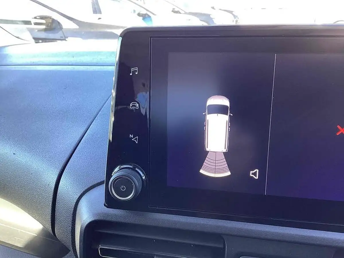 2021-vauxhall-combo-life-12i-edition-big-8