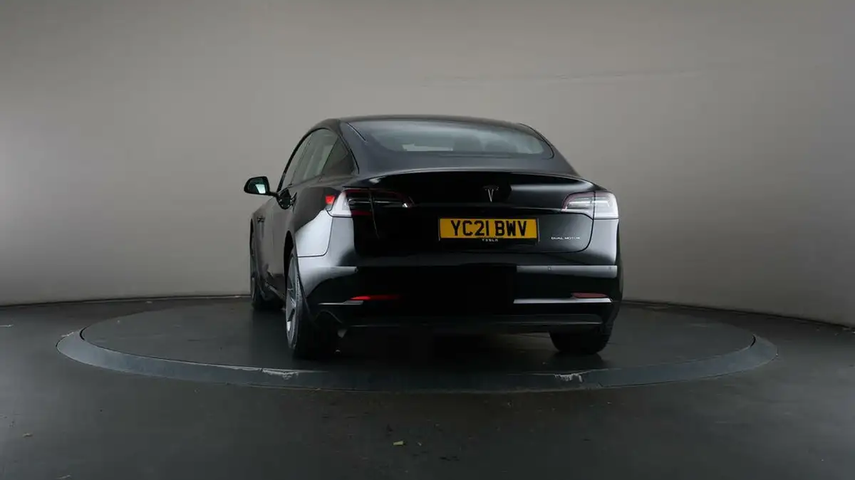 2021-tesla-model-3-e-long-range-4x4-big-45