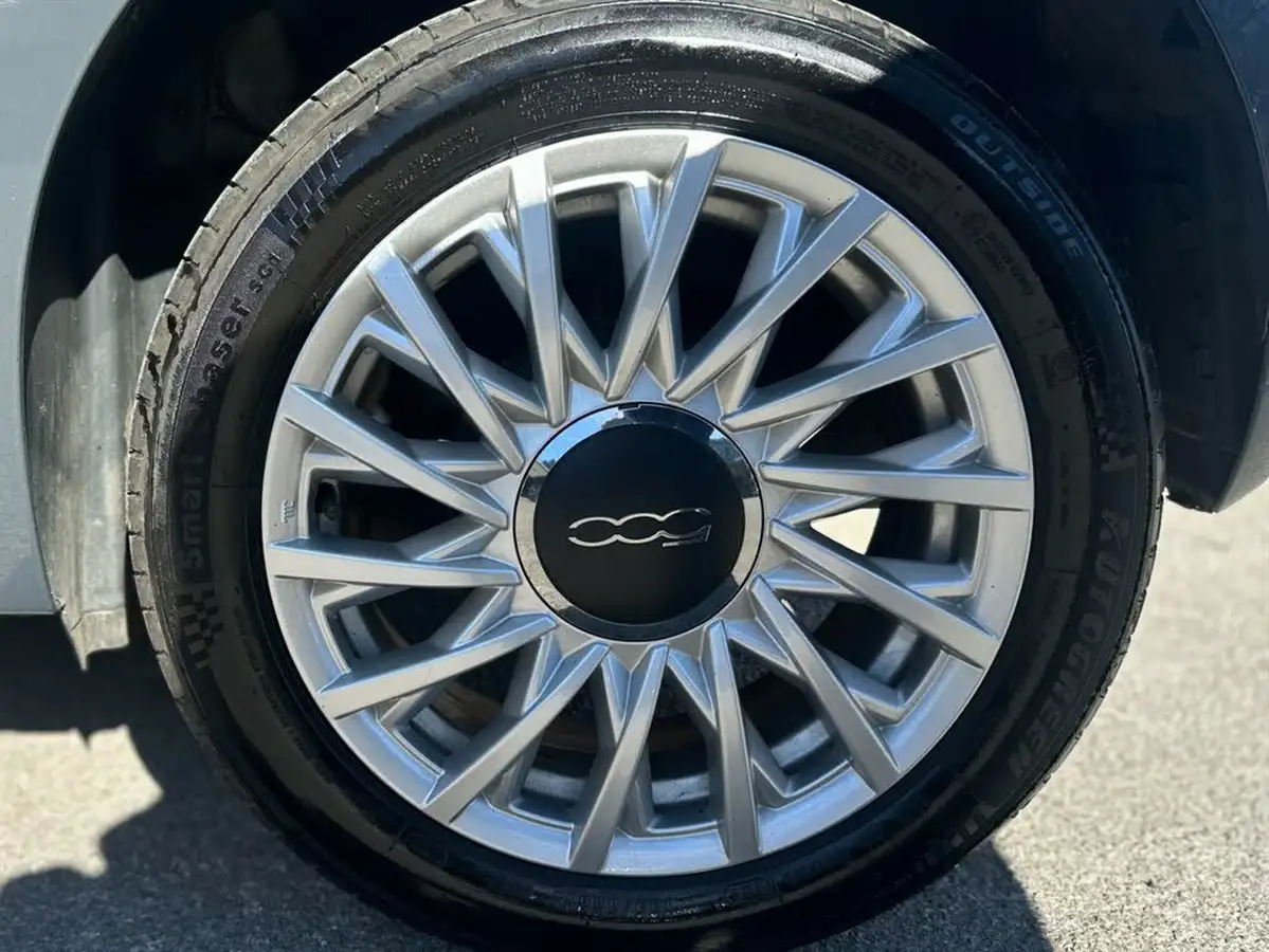 2018-fiat-500-12-lounge-big-23
