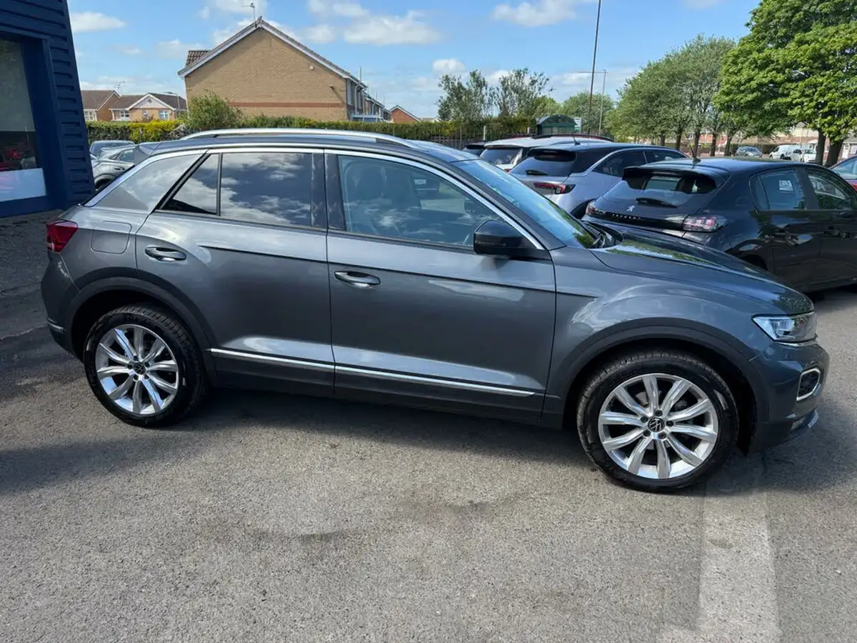 2021-volkswagen-t-roc-15-tsi-sel-dsg-big-4