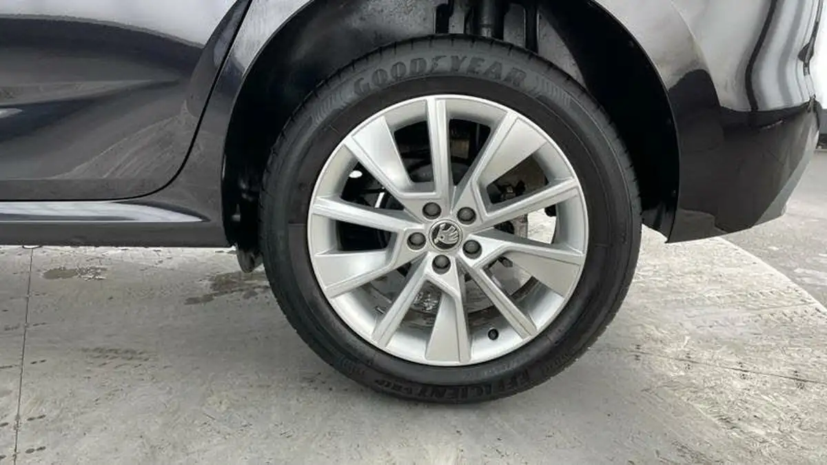 2022-skoda-kamiq-10-tsi-se-109ps-dsg-big-31