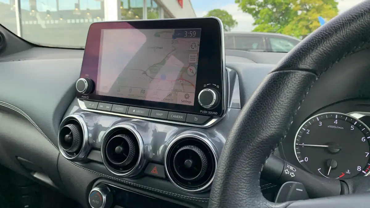 2020-nissan-juke-10-dig-t-n-connecta-117ps-dct-big-13