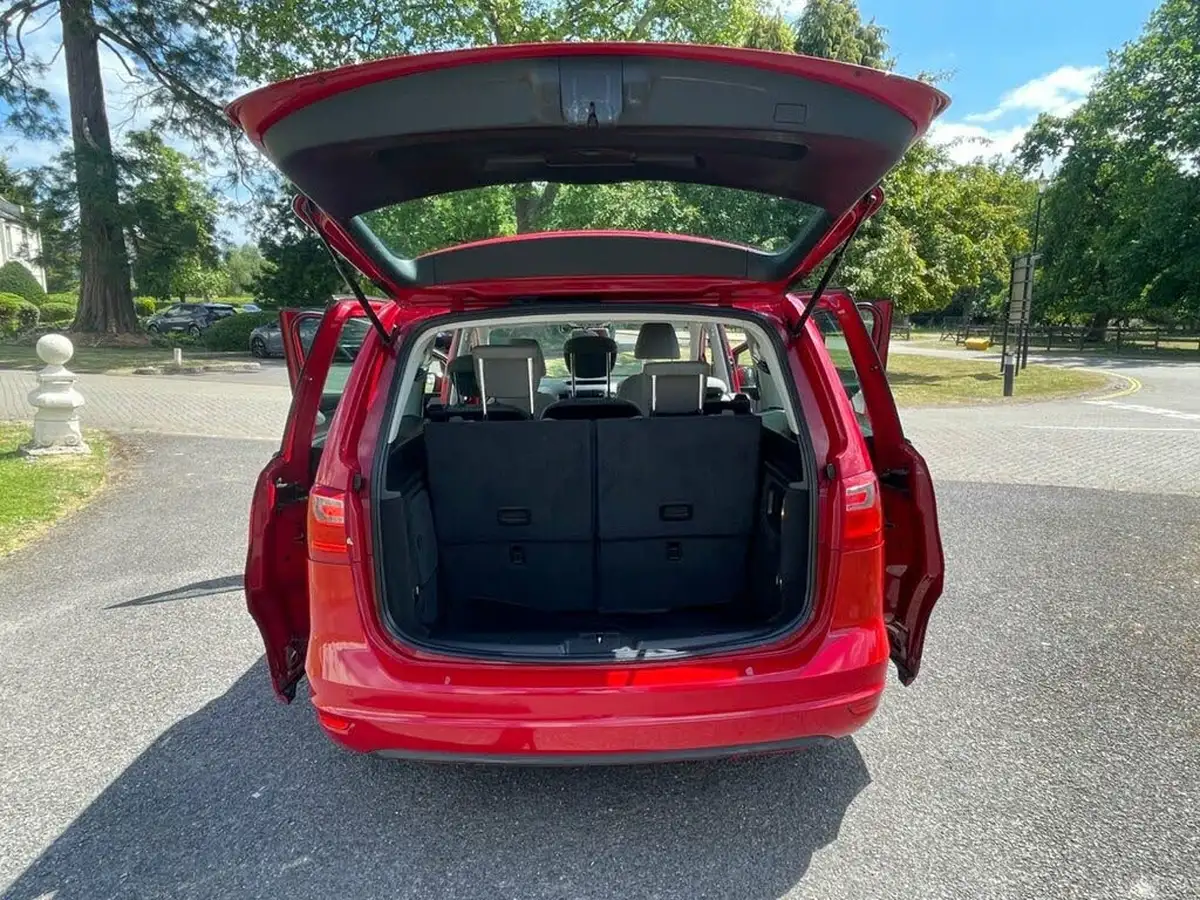 2014-seat-alhambra-20td-ss-dsg-big-15