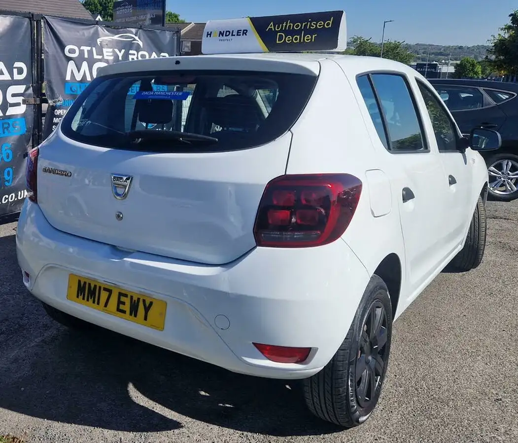 2017-dacia-sandero-10-sce-ambiance-big-50