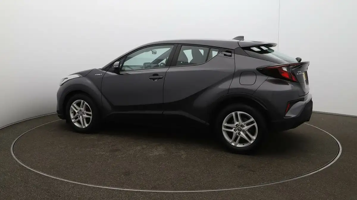 2020-toyota-c-hr-18-vvt-i-icon-parking-pack-big-46
