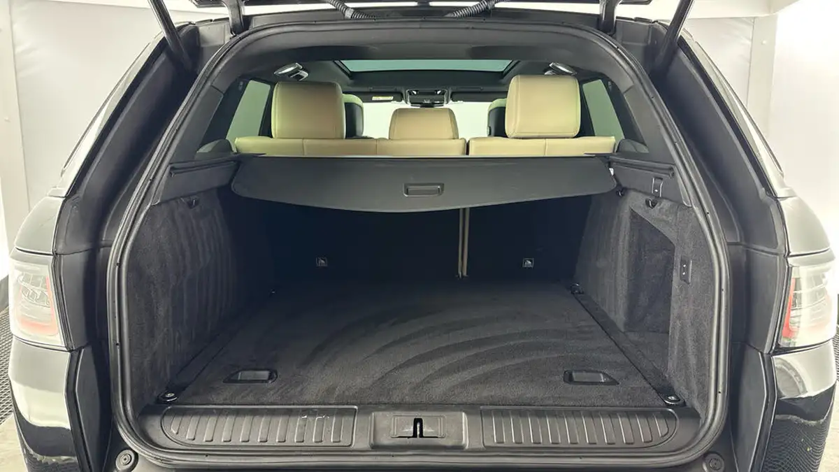 2019-land-rover-range-rover-sport-20si4-hse-big-14