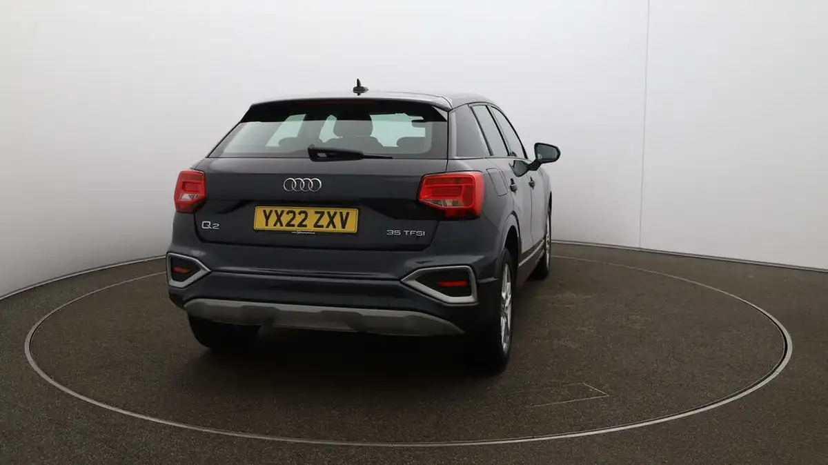 2022-audi-q2-15-35-tfsi-sport-s-tronic-big-49