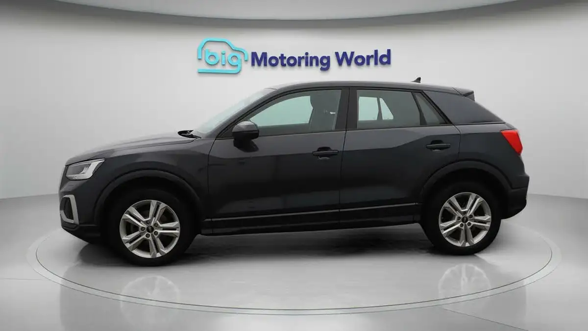 2022-audi-q2-15-35-tfsi-sport-s-tronic-big-4