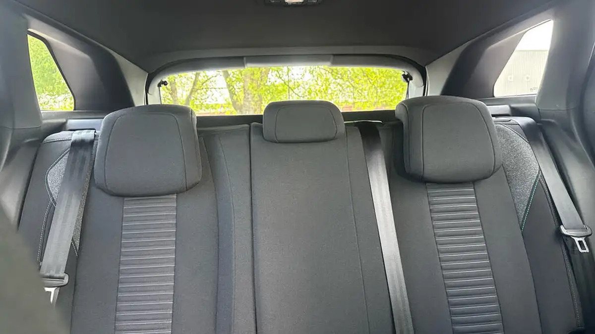 2023-peugeot-3008-suv-15-bluehdi-active-premium-eat8-big-24