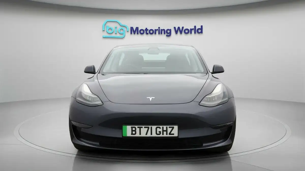 2021-tesla-model-3-e-long-range-awd-big-1