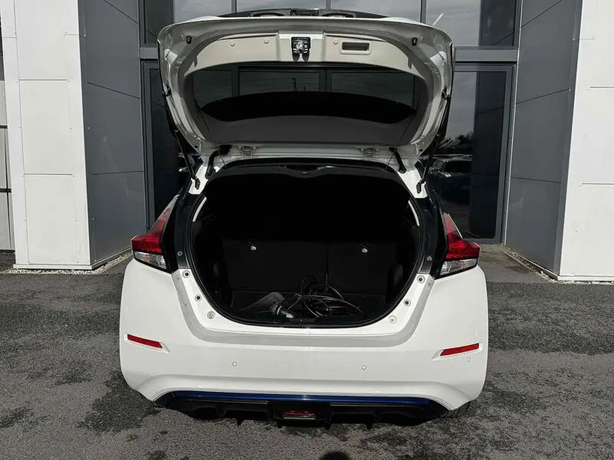 2020-nissan-leaf-e-n-connecta-big-13