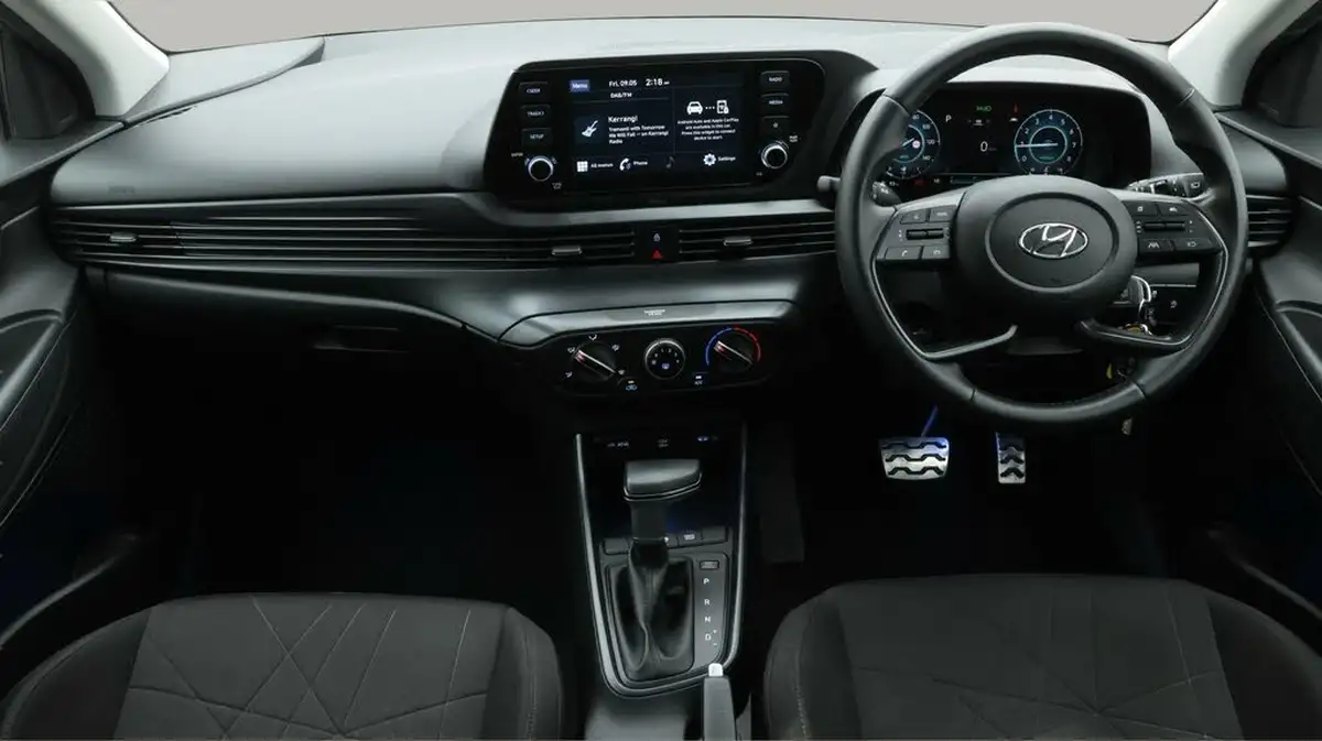 2022-hyundai-bayon-10-t-gdi-se-connect-dct-big-13