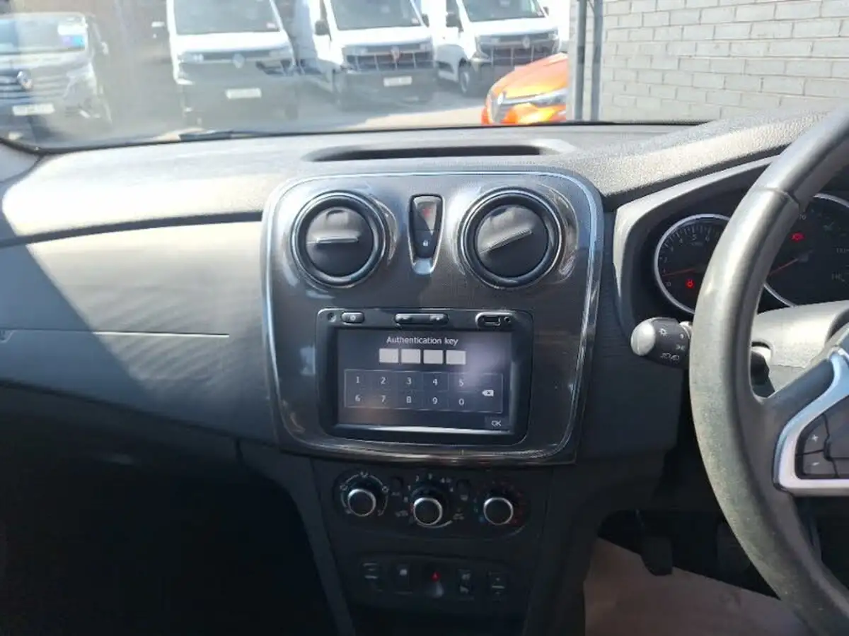 2017-dacia-sandero-stepway-15dci-laureate-big-6