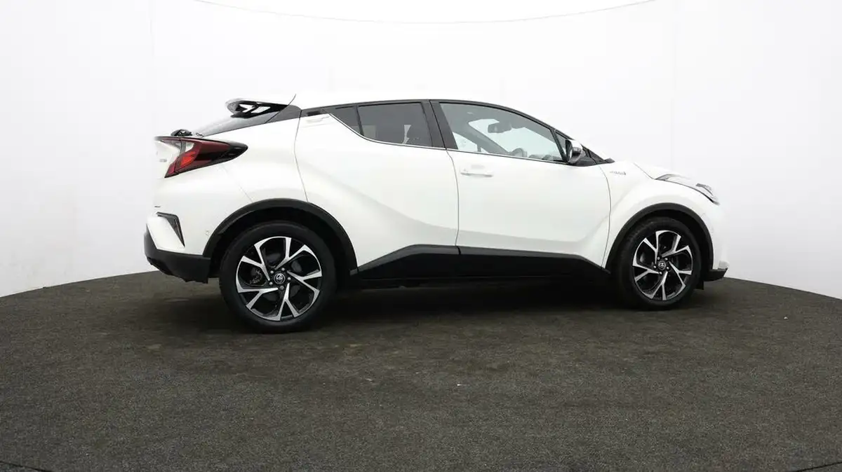 2020-toyota-c-hr-18-vvt-i-design-big-34