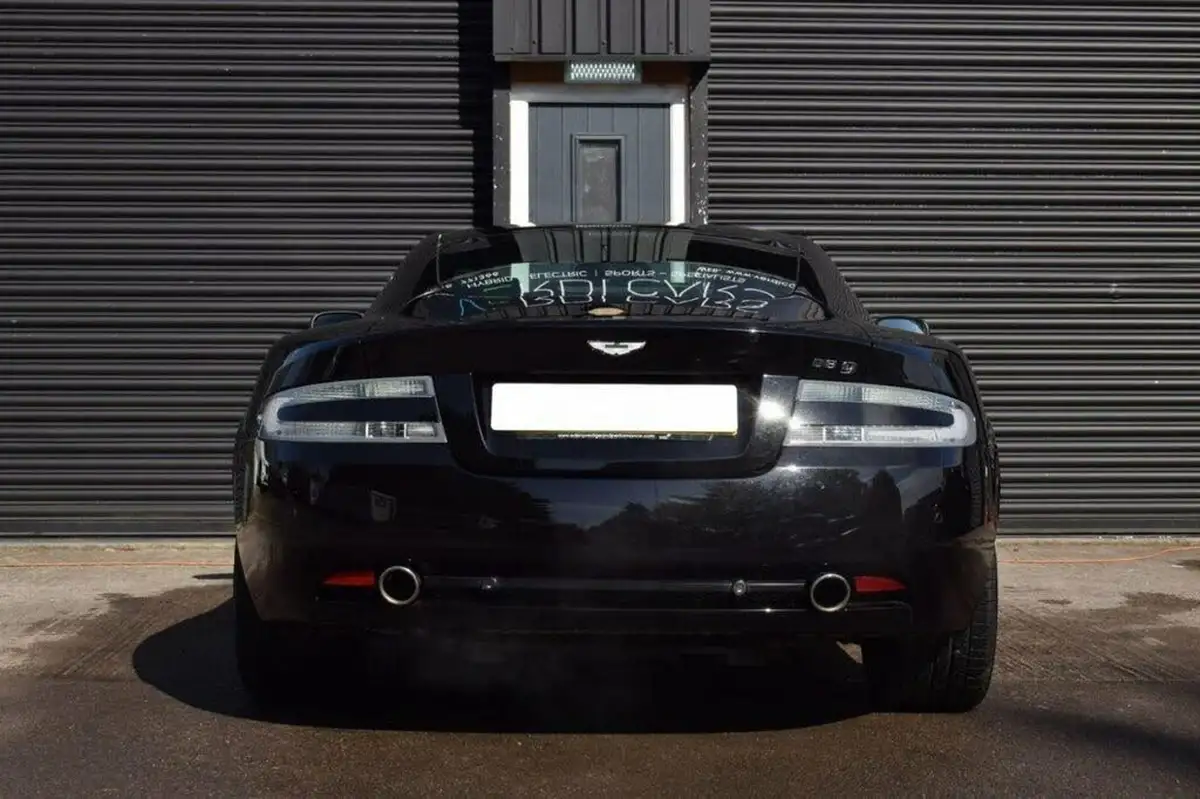 2008-aston-martin-db9-60-touchtronic-ii-big-5