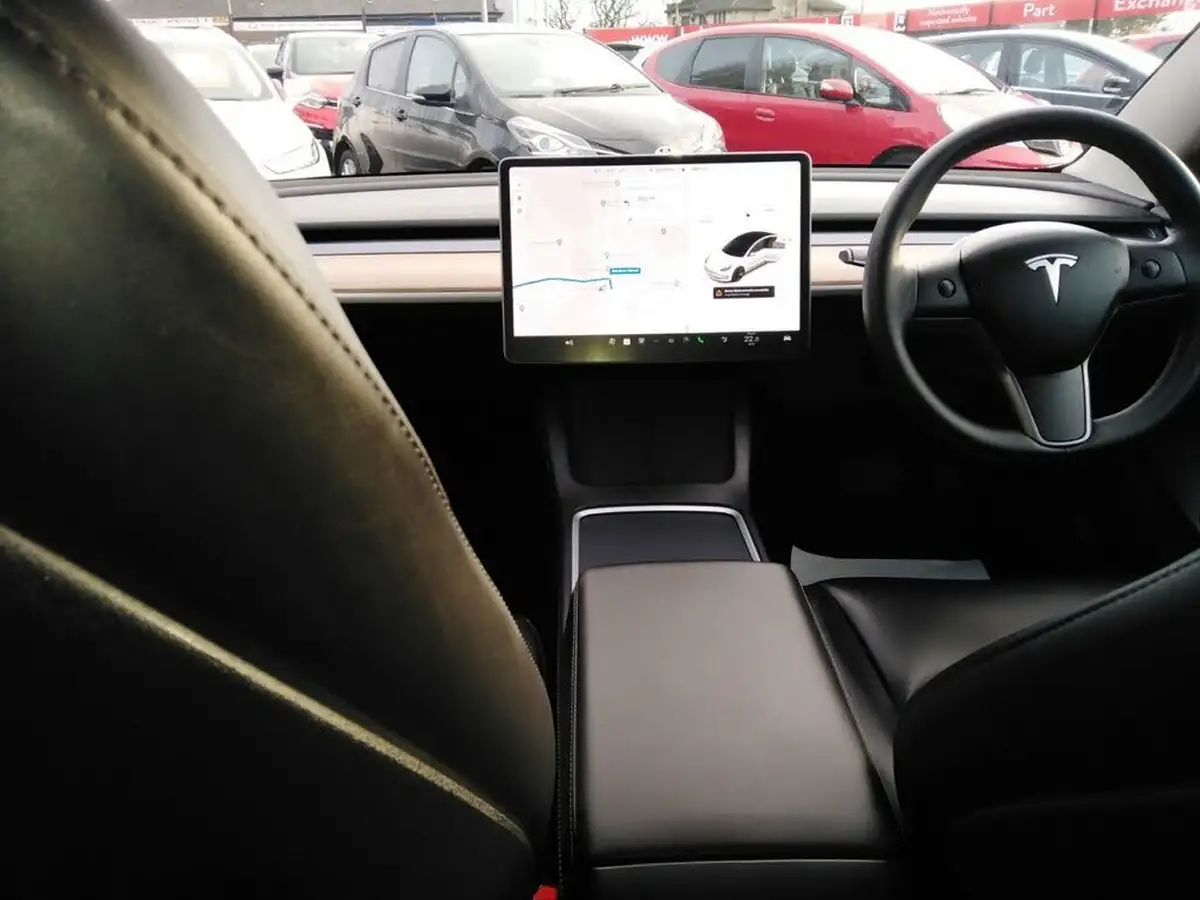 2021-tesla-model-3-e-long-range-4x4-big-14