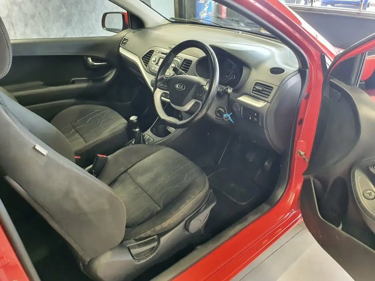 2013-kia-picanto-10-city-big-12