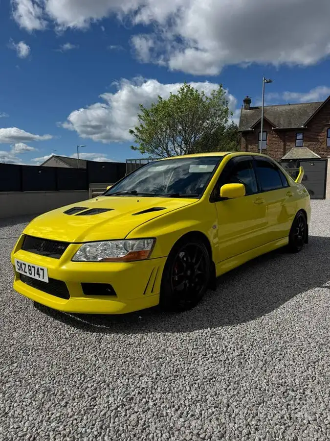 2004-mitsubishi-lancer-20-evo-vii-rsii-big-16