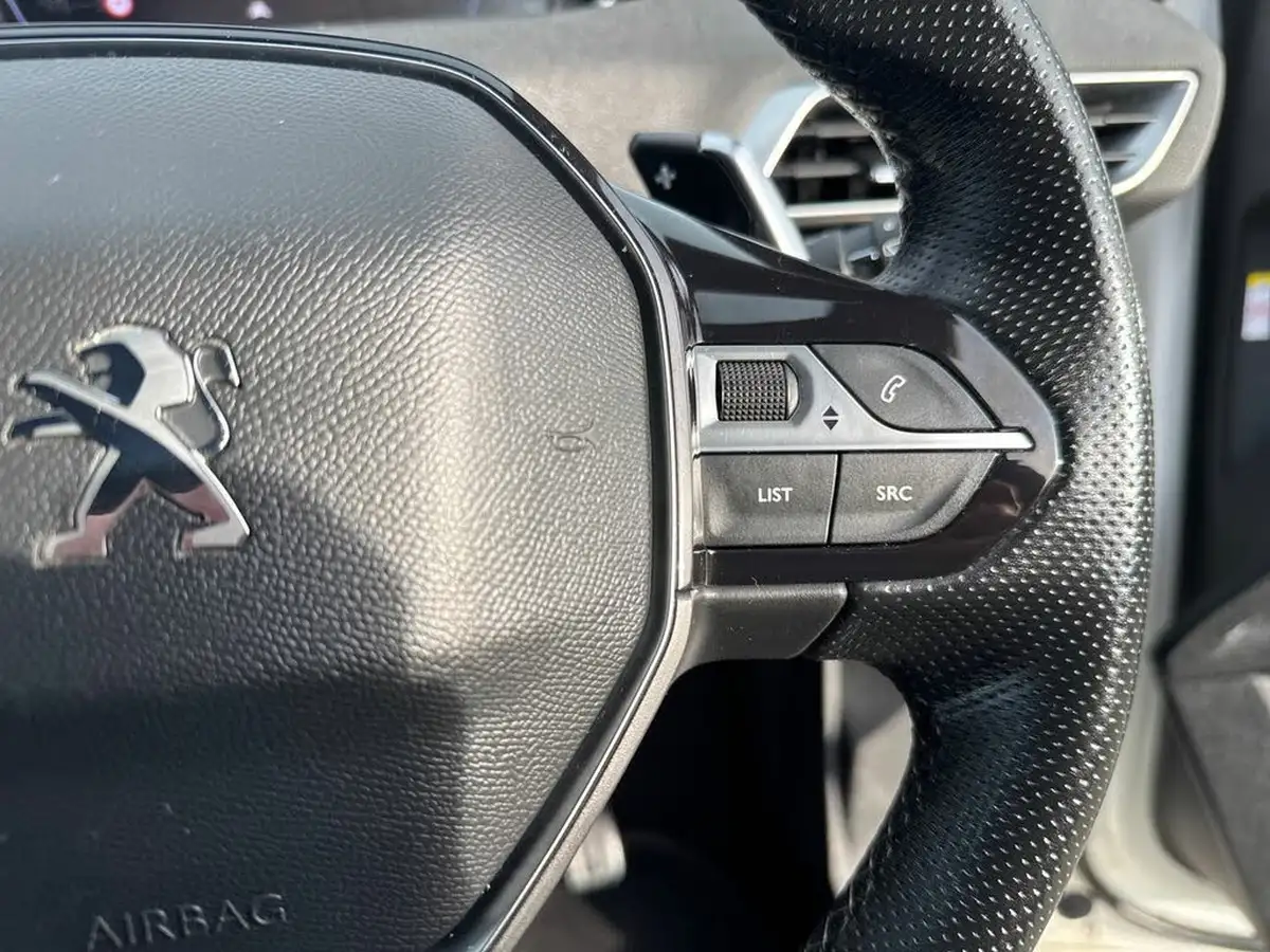 2021-peugeot-5008-suv-16-puretech-gt-big-30