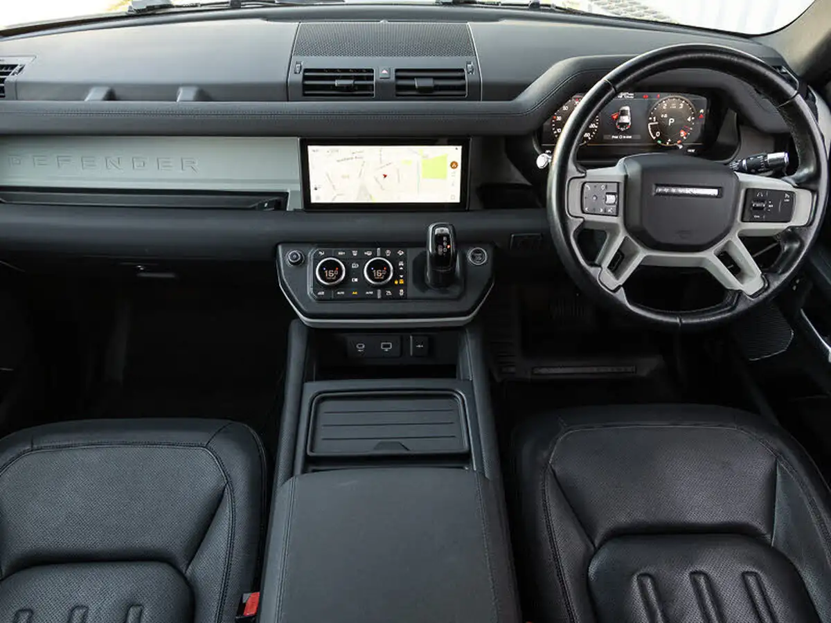 2021-land-rover-110-defender-30-d250-x-dynamic-s-big-2
