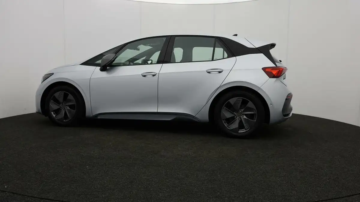 2022-cupra-born-e-v1-big-70
