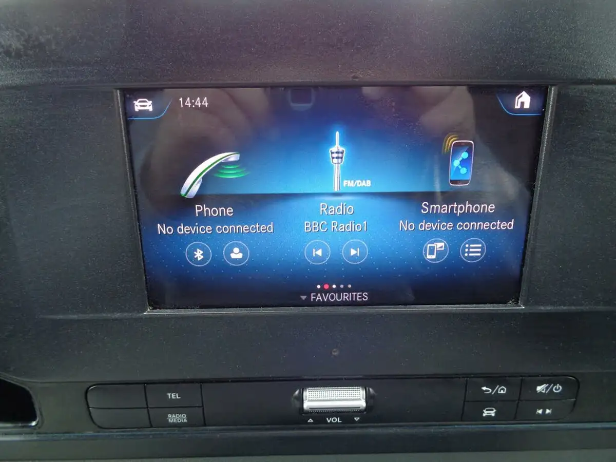 2019-mercedes-benz-sprinter-21cdi-314-l1h1-143pseu6c-panel-van-big-23