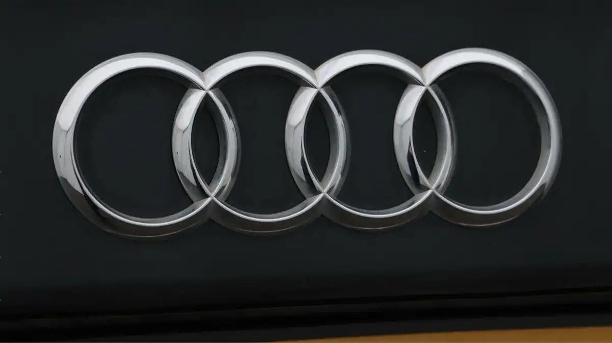 2018-audi-a3-15-tfsi-s-line-sportback-5d-big-22