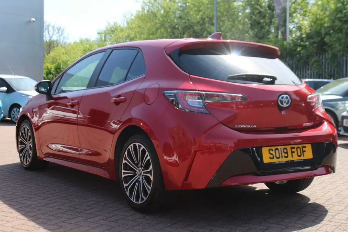2019-toyota-corolla-18-vvt-i-design-trk-hatchback-5d-big-6