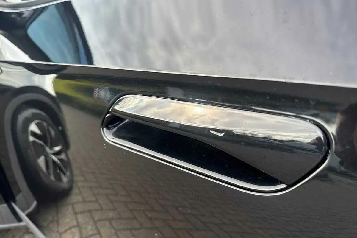 2022-volkswagen-id4-e-family-204ps-performance-big-27