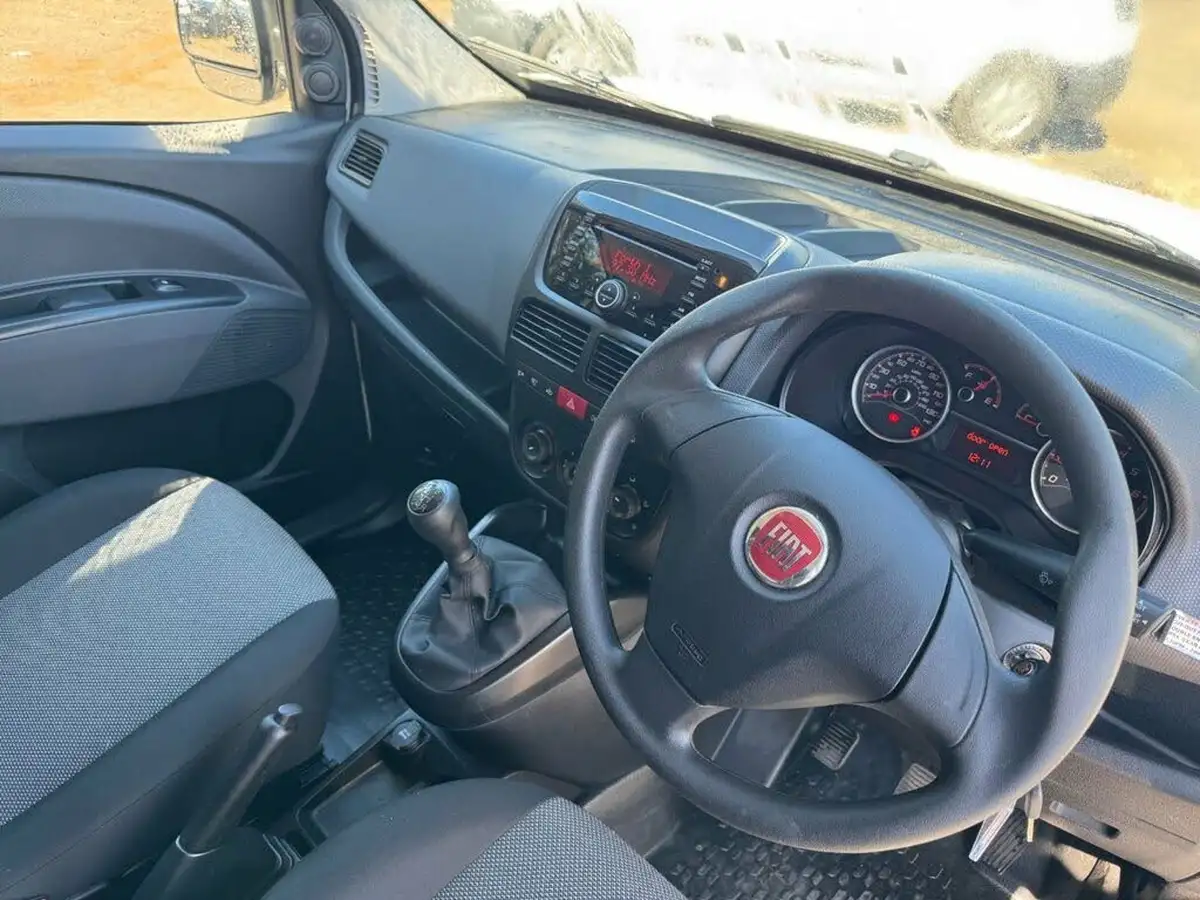 2021-fiat-doblo-cargo-13td-l1h1-80bhpeu6dt-panel-van-big-9