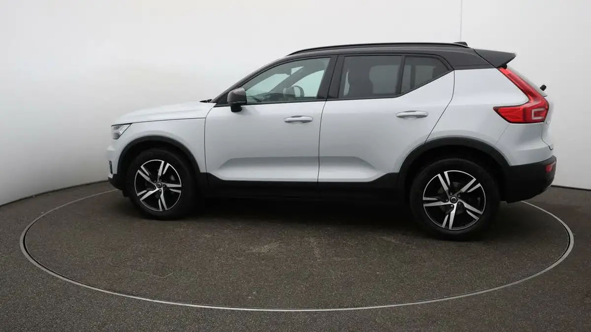 2021-volvo-xc40-15-t3-r-design-161bhp-auto-big-57