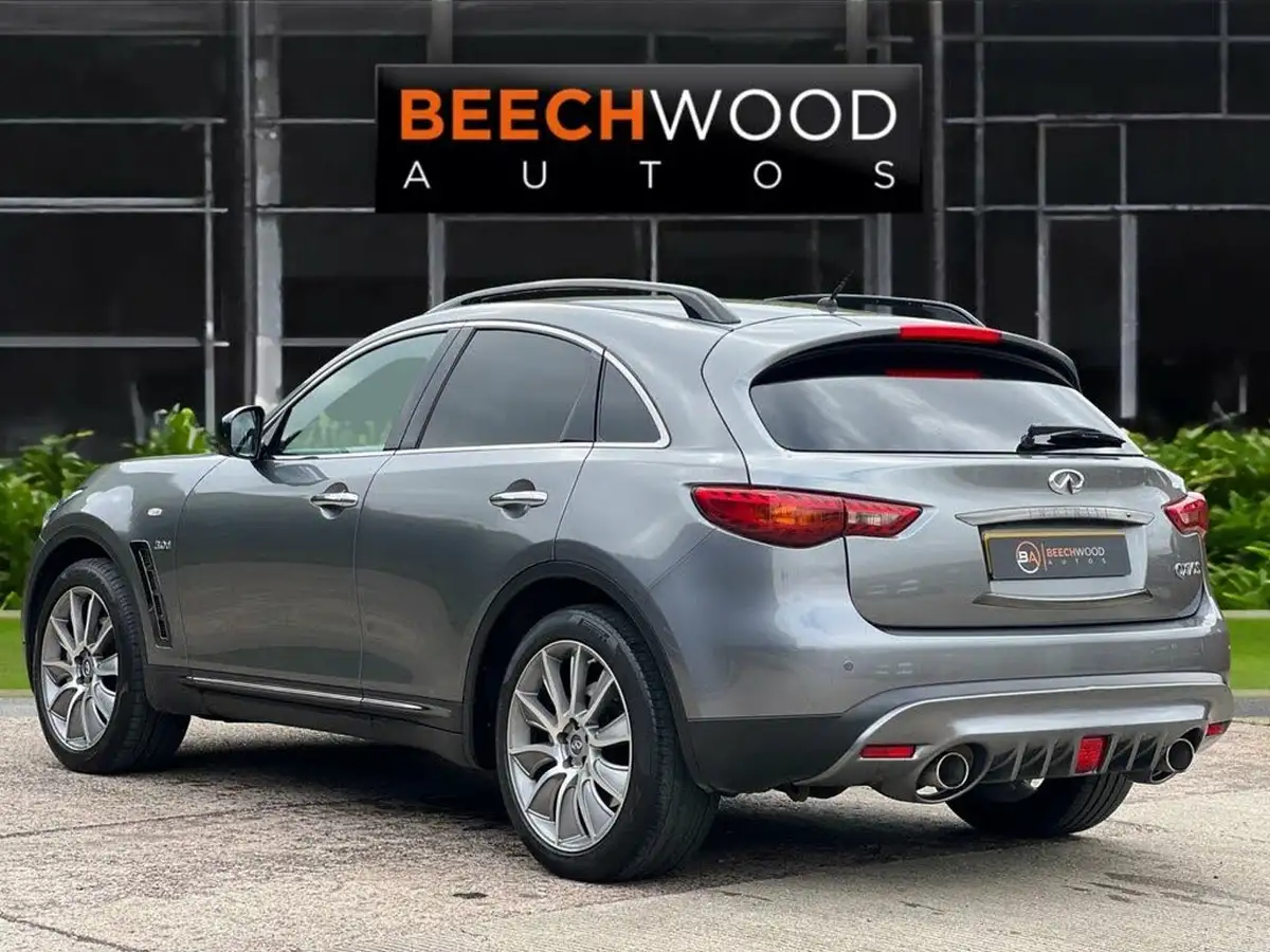 2016-infiniti-qx70-30td-ultimate-big-4