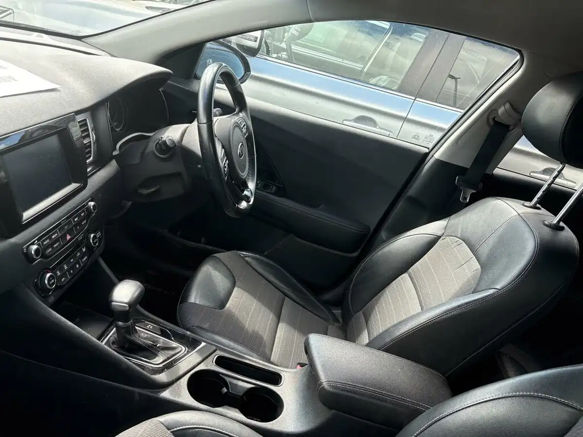 2019-kia-niro-16-gdi-2-big-2