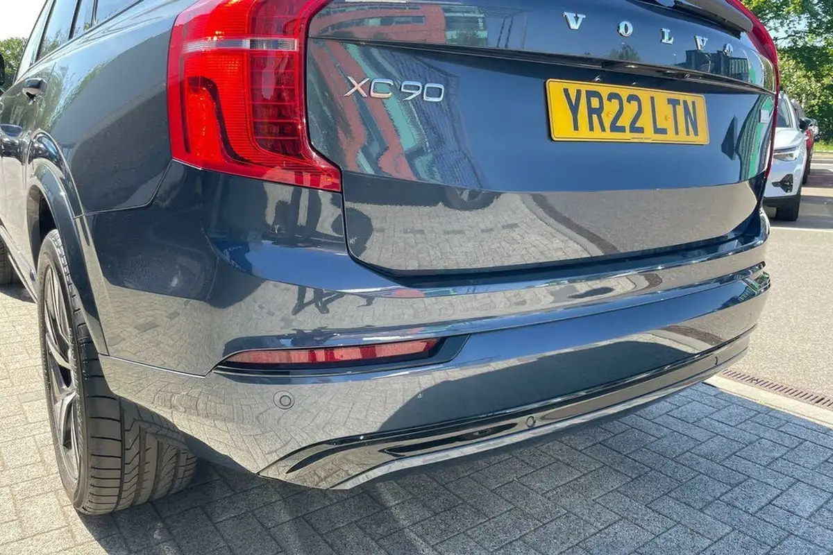 2022-volvo-xc90-20-t8-r-design-455bhp-big-18