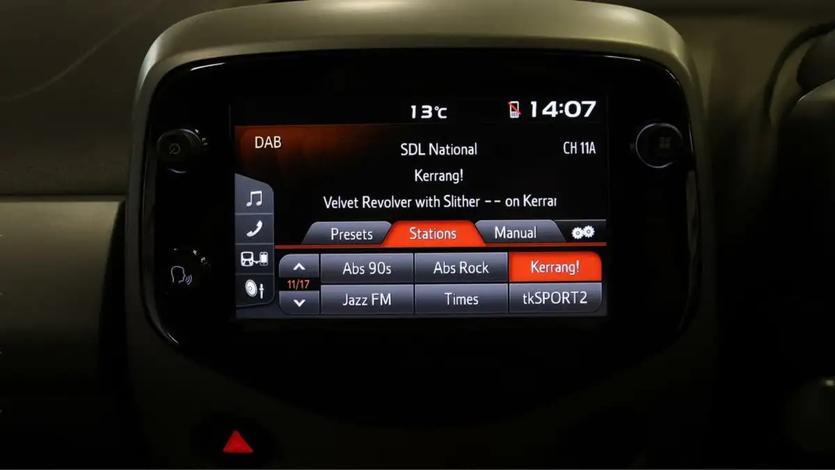 2019-toyota-aygo-10-vvt-i-x-trend-big-10